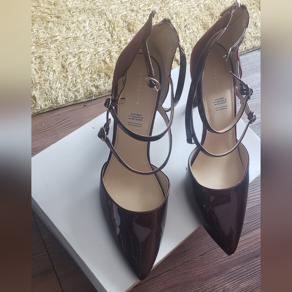 Sexy Burgundy Patent Suede Shoes with Back Zipper. New. size 11 Liz Claiborne